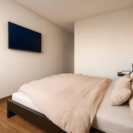 Veluna One Aparthotel